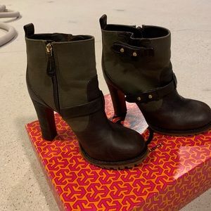 Tory Burch Heeled Booties womens size 10